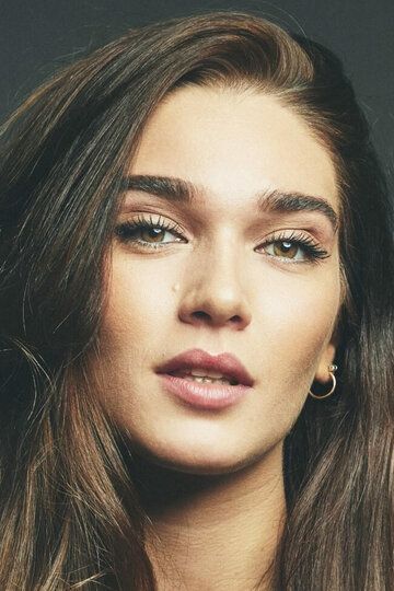  / Claudia Galán
