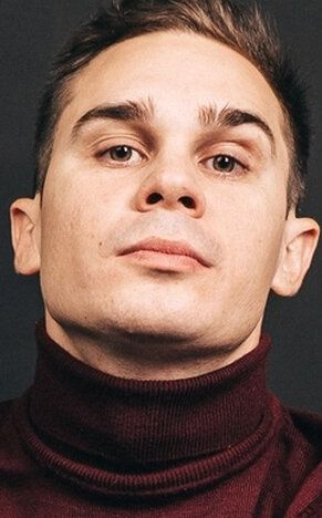 Евгений Хвесюк / 