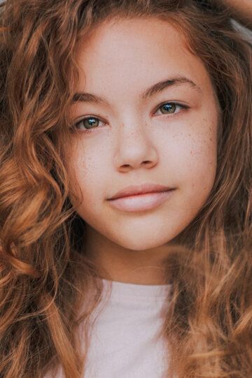 Ава Филлери / Ava Fillery