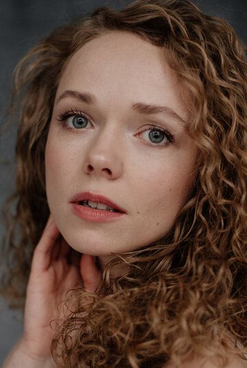 Елена Барсукова / 
