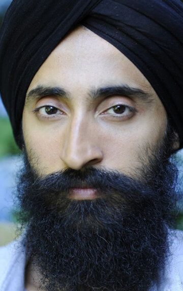 Варис Ахлувалиа / Waris Ahluwalia