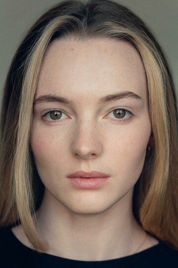  / Alanah Bloor