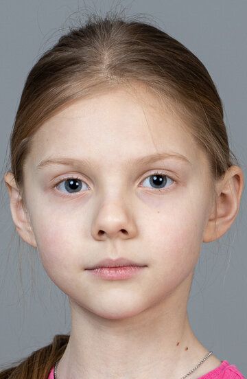 Алена Глебова / 