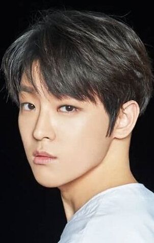 Ли Тхэ-бин / Lee Tae-bin