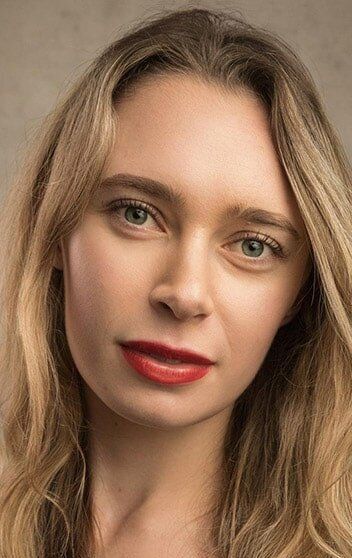  / Lizzie Annis