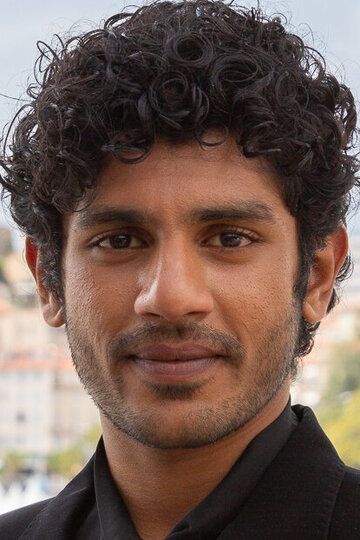 / Hridhu Haroon