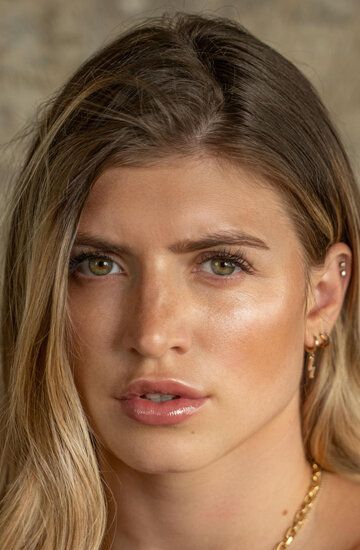 Ажель Орелия / Agel Aurélia