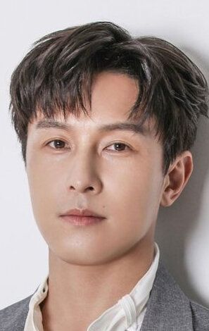 Ким Дон-ван / Kim Dong-wan
