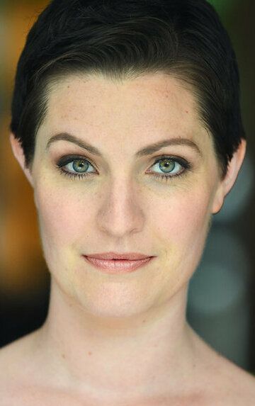  / Nicole Schalmo