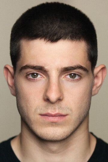 / Ethan Moorhouse
