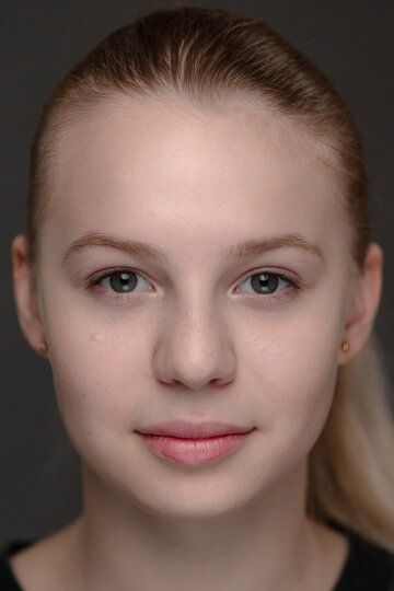 Полина Павлова / 
