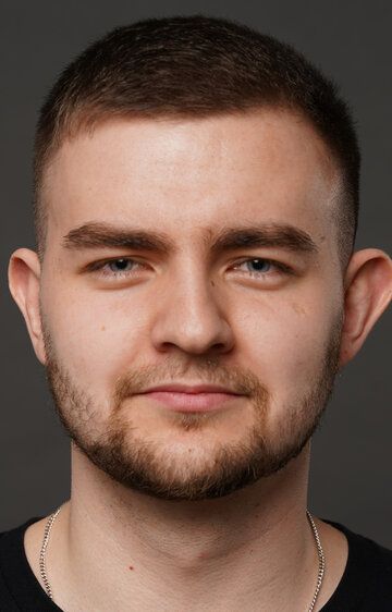 Владислав Макогончук / 