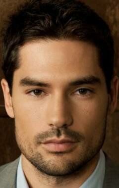 Д.Дж. Котрона / D.J. Cotrona
