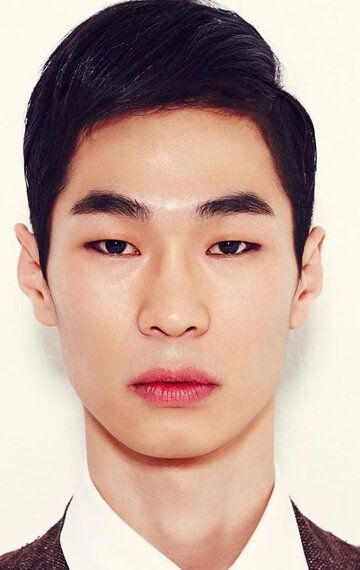 Ким Юн-бэ / Kim Yoon-bae