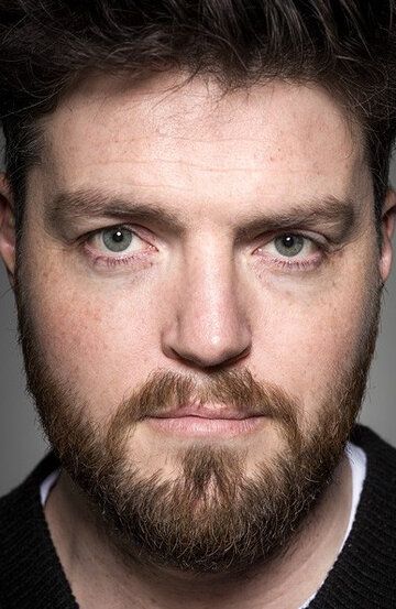 Том Бёрк / Tom Burke