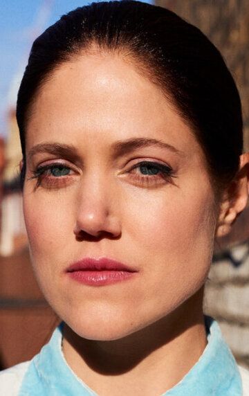 Чарити Уэйкфилд / Charity Wakefield