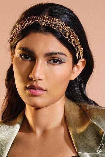  / Alizeh Agnihotri