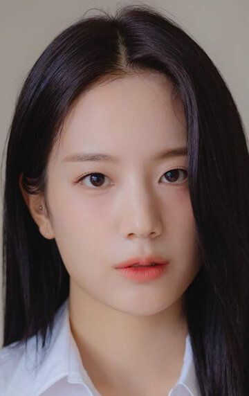 Чан Гю-ри / Jang Gyoo-ri