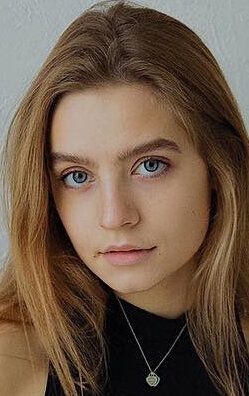 Василиса Шакунова / 