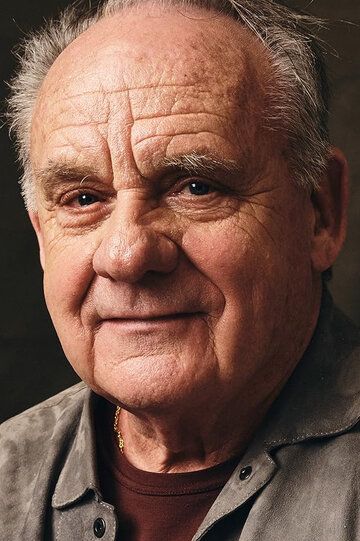 Пол Гилфойл / Paul Guilfoyle