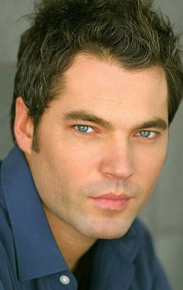 Тим Розон / Tim Rozon