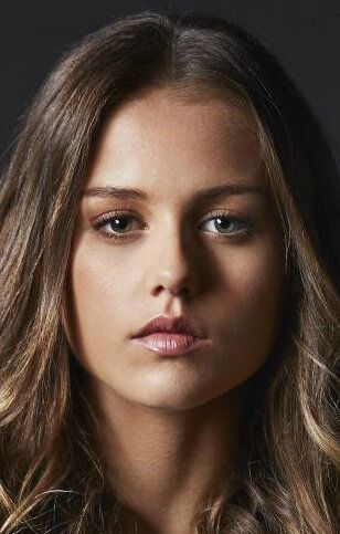 Изабель Корниш / Isabelle Cornish
