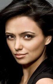 Рошни Чопра / Roshni Chopra