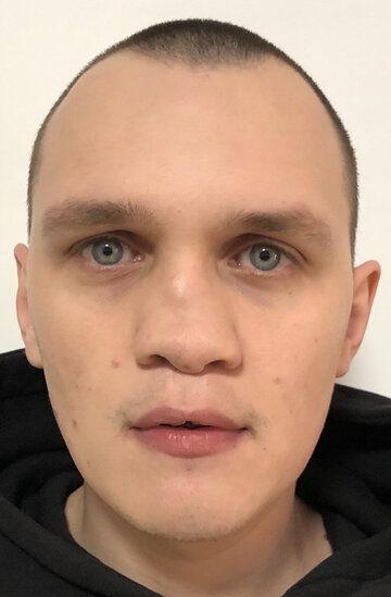 Максим Капитанов / 