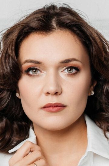 Анна Золотова / 