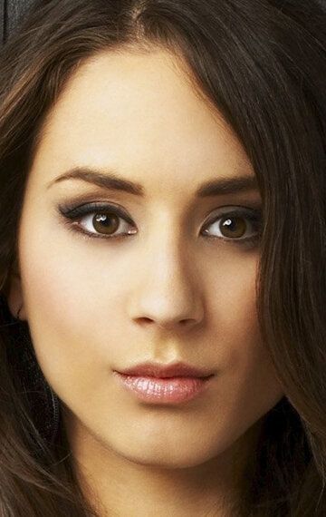 Тройэн Эвери Беллисарио / Troian Avery Bellisario