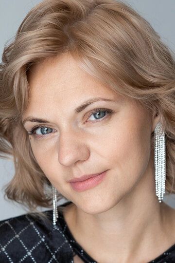 Анна Носова / 