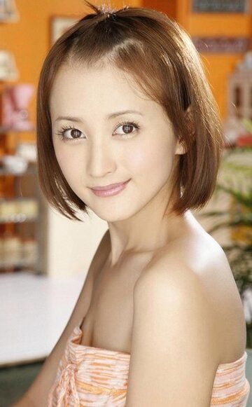 Аяка Комацу / Ayaka Komatsu
