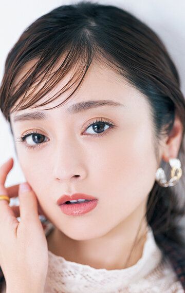 Юми Адати / Yumi Adachi
