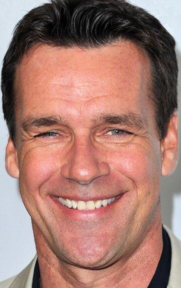 Дэвид Джеймс Эллиотт / David James Elliott