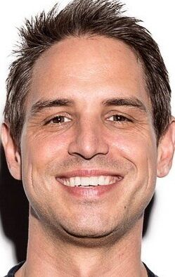 Грег Берланти / Greg Berlanti