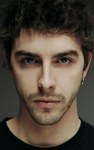 Микеле Риондино / Michele Riondino