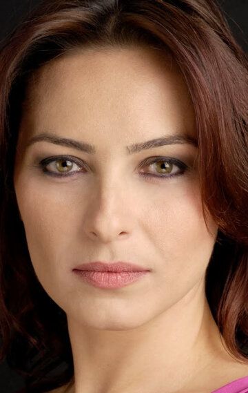 Айча Бингёль / Ayça Bingöl