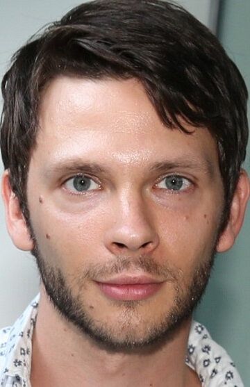 Девон Грайе / Devon Graye