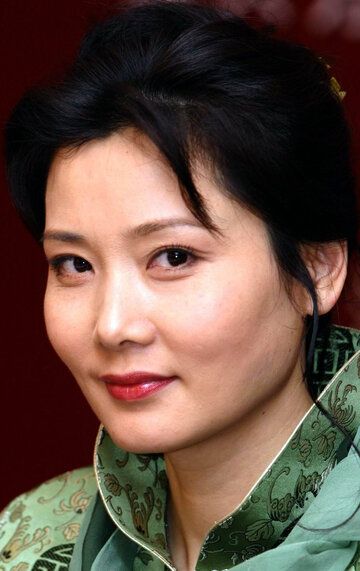 Хэ Цайфэй / He Caifei