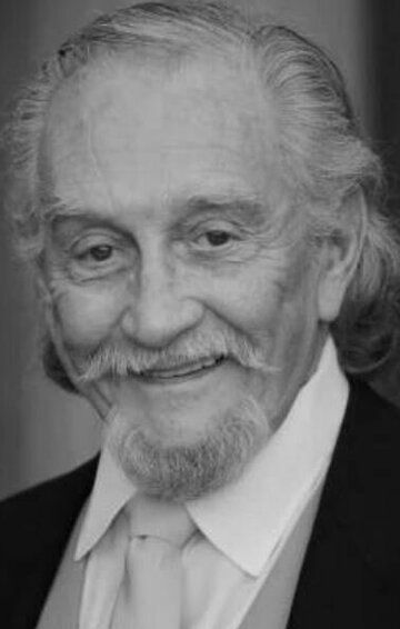 Рой Дотрис / Roy Dotrice