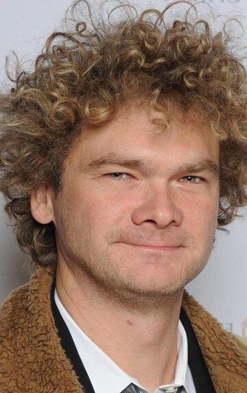 Саймон Фарнэби / Simon Farnaby