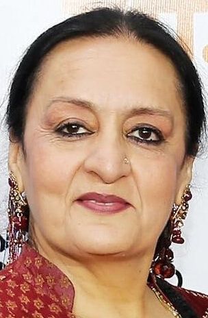 Долли Ахлувалиа / Dolly Ahluwalia